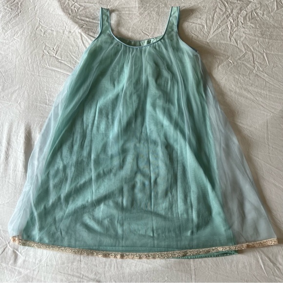 Vintage Nightgown - Picture 2 of 5
